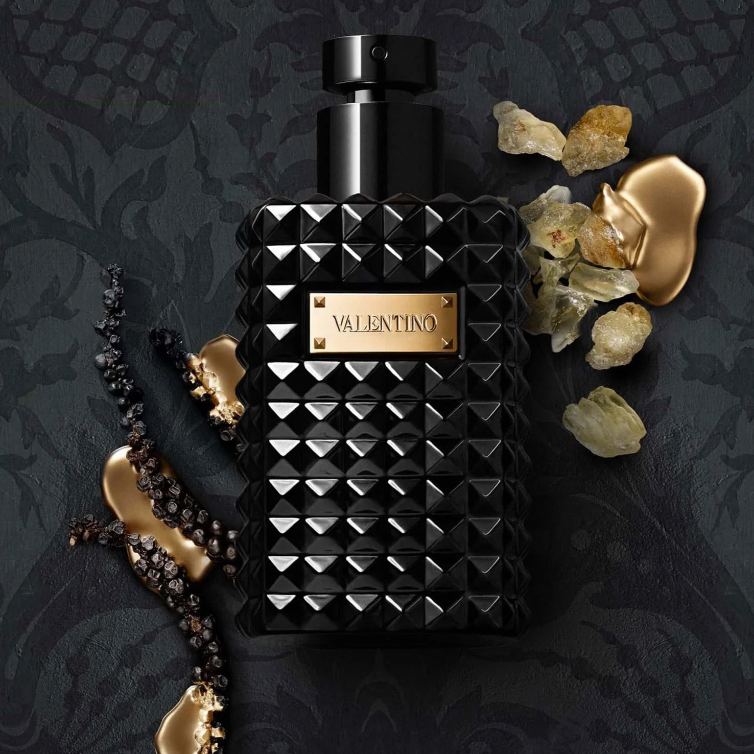 Noir Absolu Oud Essence EdP